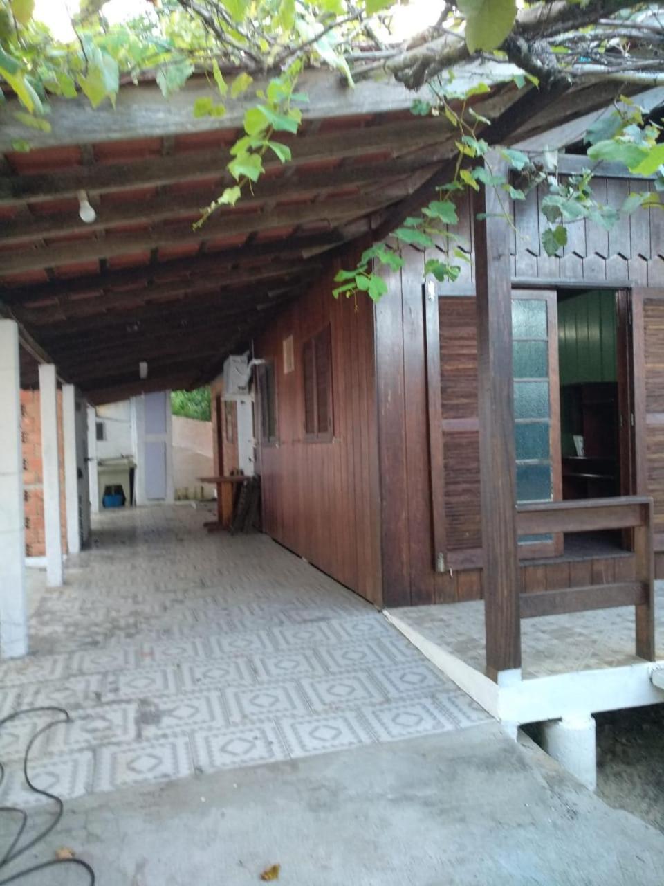 Casa Grande No Ribeirao Da Ilha